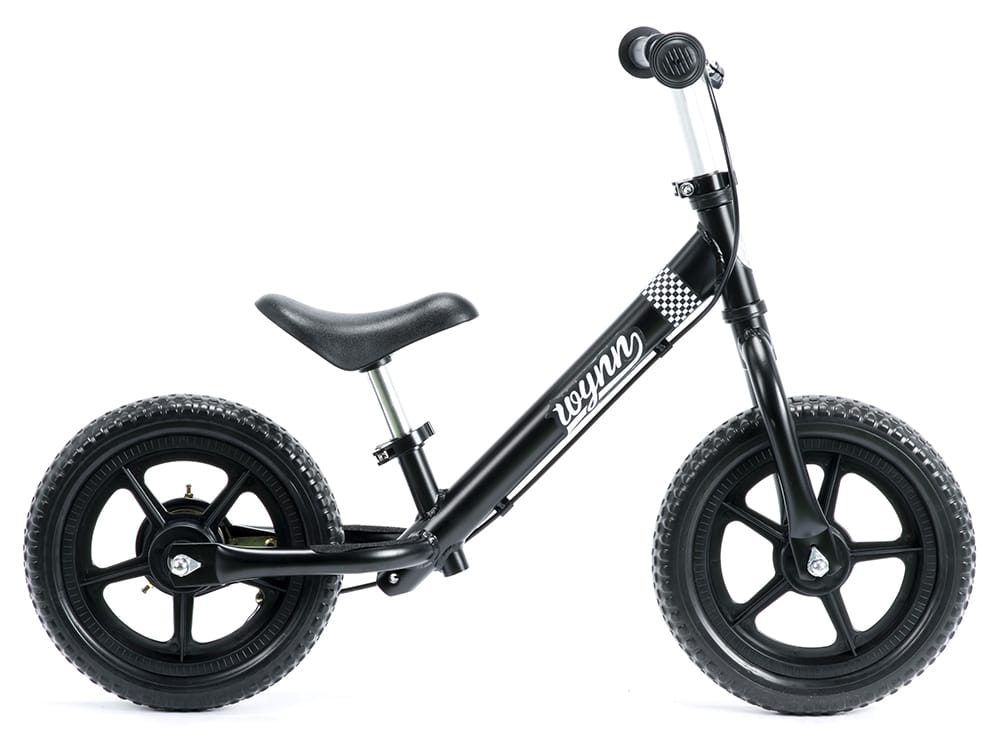 バランス感覚をやしなうWynn Kick Bike